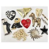 Jewelry Group - Brooches & Pins