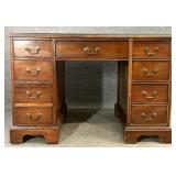 Mahogany Kneehole Desk