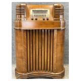 Vintage Philco Tube Radio