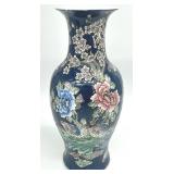 Chinese Enameled Porcelain Vase