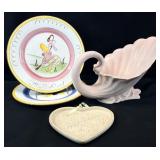 4pc Pottery Cornucopia Vase, Plates & More