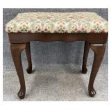 Queen Anne Style Vanity Bench