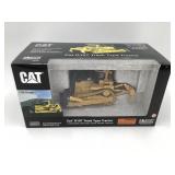 CAT D10T Track Type Tractor 1:50 Scale
