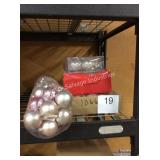 1 LOT CHRISTMAS TREE ORNAMENTS