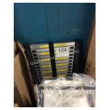 1 LOT LADDER EXTENDER