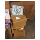 3 CTN ACCENT PILLOWS