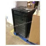1 LOT BEVERAGE CENTER