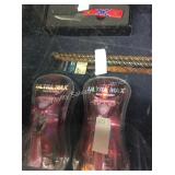 1 LOT LADIES ULTRA MAX RAZORS (DISPLAY)