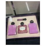 1 LOT TROVOGUE FABULOUS GIFT SET (DISPLAY)