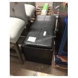 1 LOT STORAGE BENCH W/ OTTOMAN