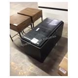 1 LOT STORAGE BENCH W/ OTTOMANS