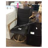 1 LOT 2 PATIO CHAIRS