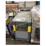 1 LOT ROLLING CART