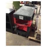 1 LOT RUBBERMAID CART