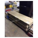 1 LOT MEDIA STAND