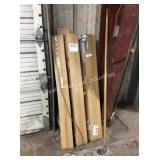 1 LOT CURTAIN RODS