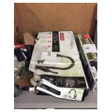 1 LOT DELTA KITCHEN FAUCET