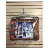 1 LOT LUXURY BLANKET