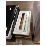 1 LOT FIRE EXTINGUISHER CABINET