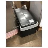 1 LOT STORAGE BENCH W/ OTTOMAN