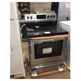 1 LOT FRIGIDAIRE SMOOTH TOP RANGE