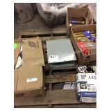 1 LOT ELECTRICAL BOX