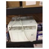 1 LOT HAIER A/C