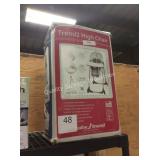 1 LOT TREND 2 HIGH CHAIR