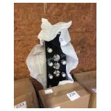 1 LOT SHOWER DISPLAY