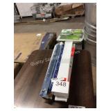 1 LOT GAS CHARGER LIFT SUPPORTS