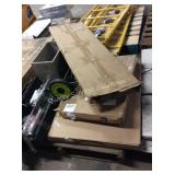 1 SKID STORE MERCHANDISE