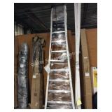 1 LOT WERNER LADDER