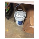 1 LOT PAINT