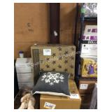 1 LOT KID KRAFT DOLL HOUSE