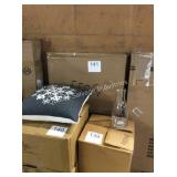 1 CTN STORE MERCHANDISE