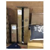 1 CTN STORE MERCHANDISE