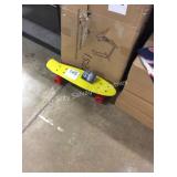 1 LOT SKATEBOARD