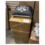 3 CTN ACCENT PILLOWS