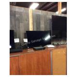 1 LOT 32" LED TV (REMOTE IN OFFICE)(LOBBY)