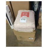 1 LOT 3 FULL/QUEEN COMFORTERS