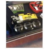 1 LOT MASTERLOCK PADLOCKS (DISPLAY)