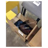 1 CTN STORE MERCHANDISE