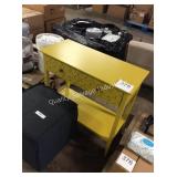 1 LOT ACCENT TABLE