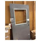 1 LOT METAL DOOR
