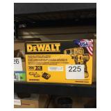 1 LOT DEWALT 20V DRILL KIT