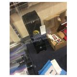 1 LOT GORILLA BANANA PHONE (DISPLAY)