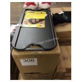 1 CTN LODGE CAST IRON GRIDDLES