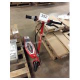 1 LOT RAZOR ELECTRIC SCOOTER
