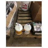 1 LOT CONCRETE ADHESIVE