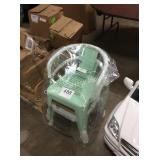 1 LOT KIDS METAL CHAIRS